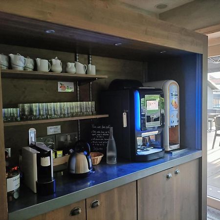瑞兹德斯酒店 Le Val-dʼAjol 外观 照片